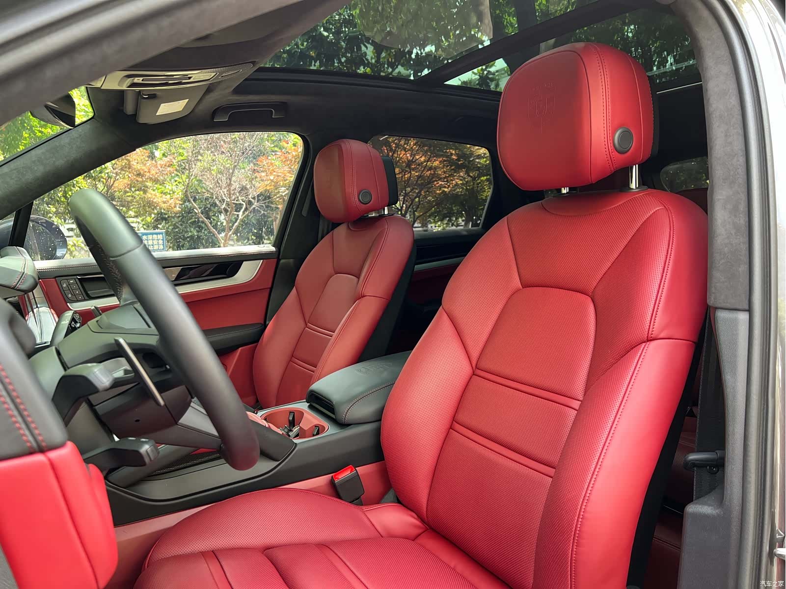 Porsche Cayenne, 2025 23