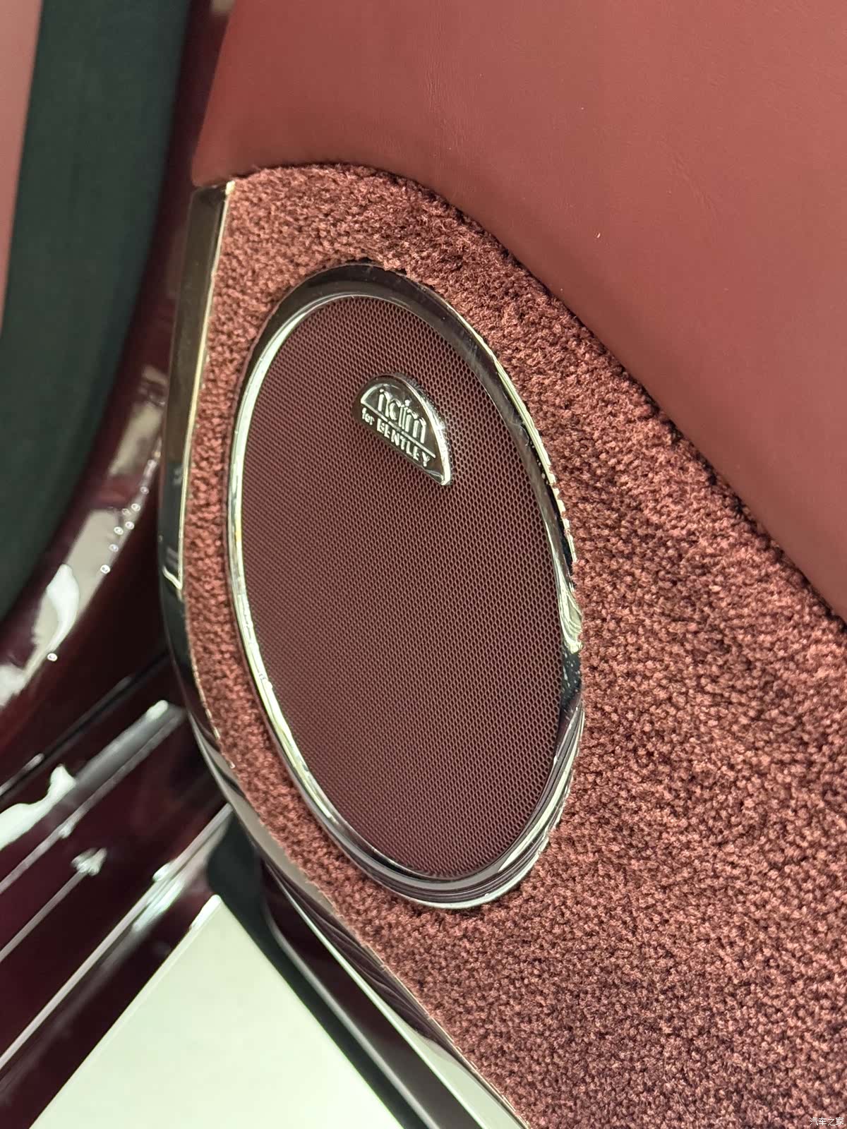Bentley Mulsanne, 2012 14