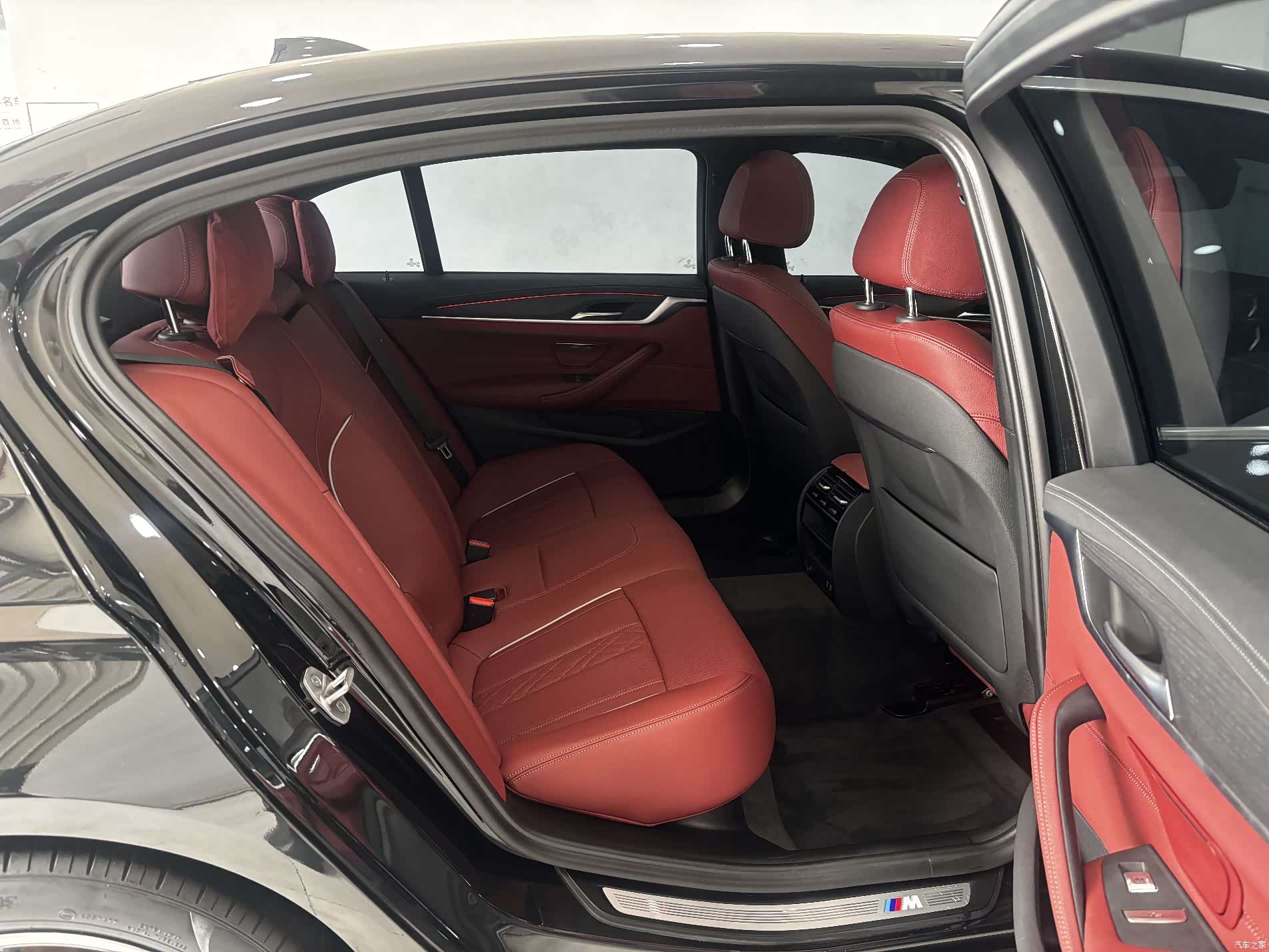 BMW 5 Series, 2024 24