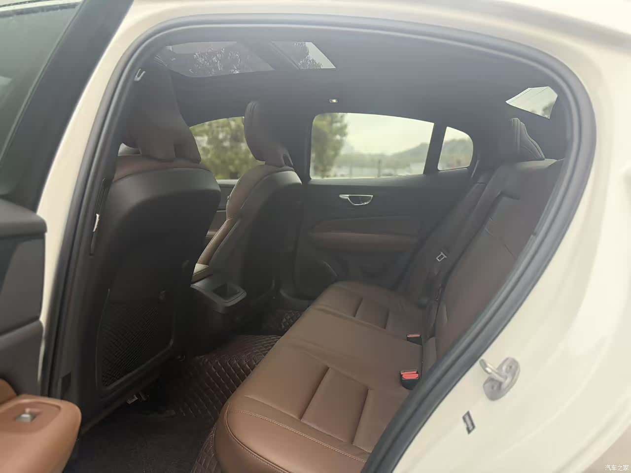 Volvo S60, 2024 6