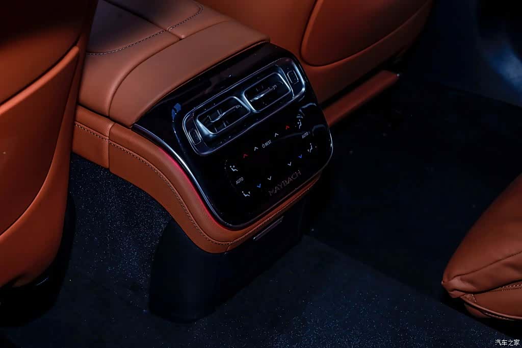 Maybach S-Class, 2022 11