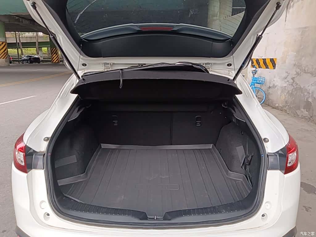 Mazda CX-4, 2019 19