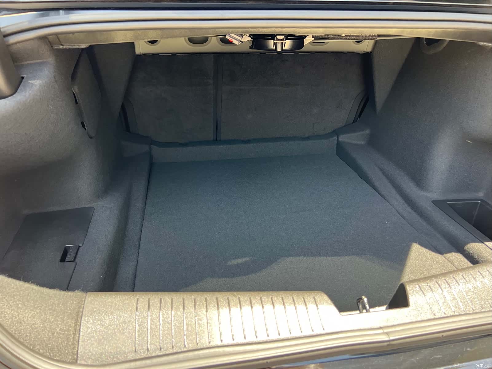 Cadillac CT4, 2021 19