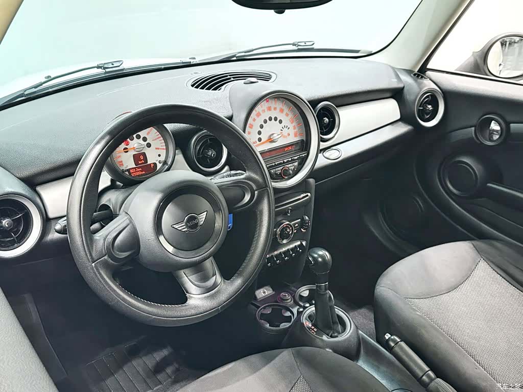 Mini Clubman, 2014 12
