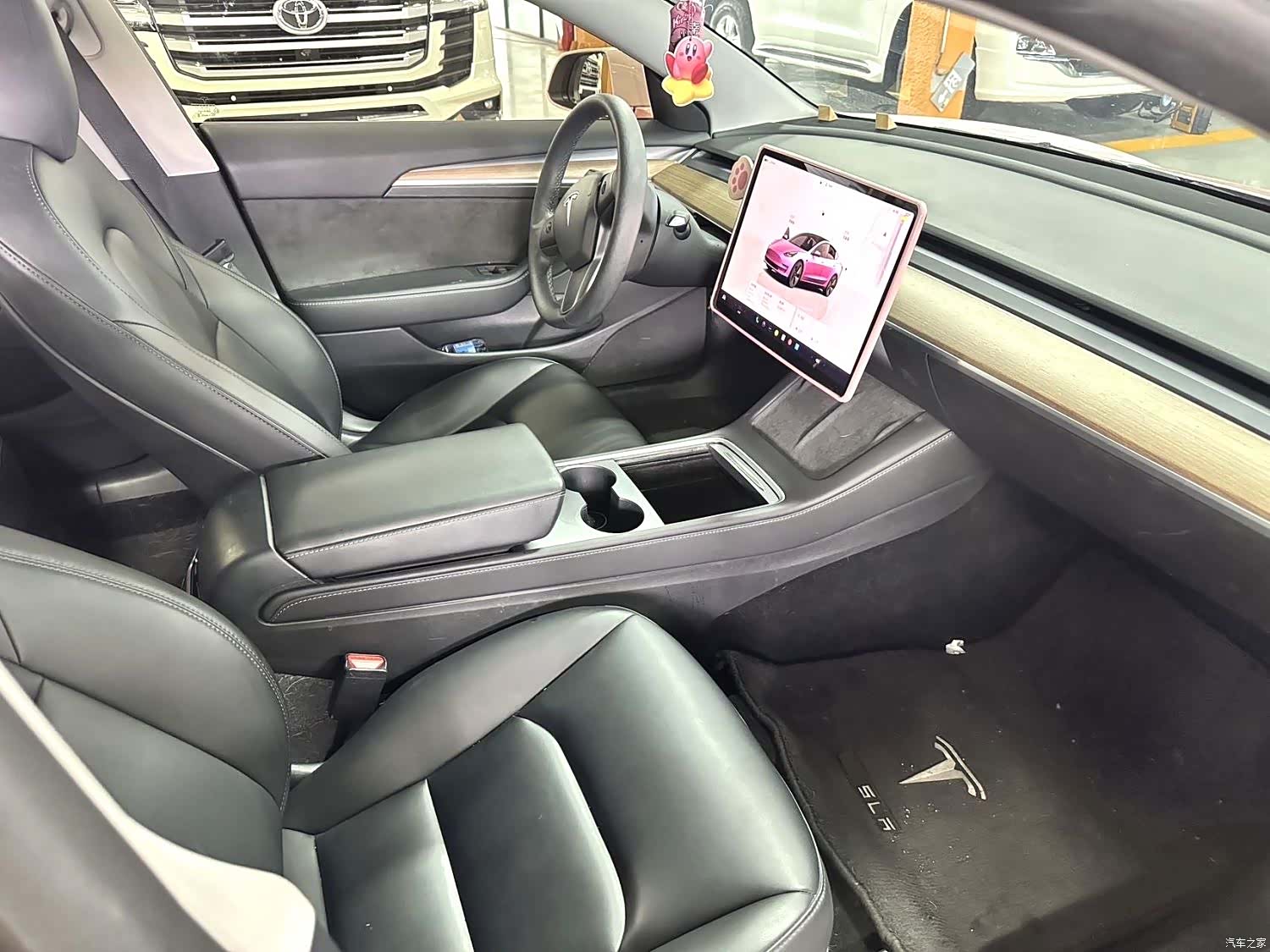 Tesla Model 3, 2022 7