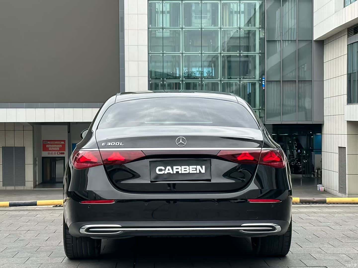 Mercedes-Benz E-Class, 2024 8