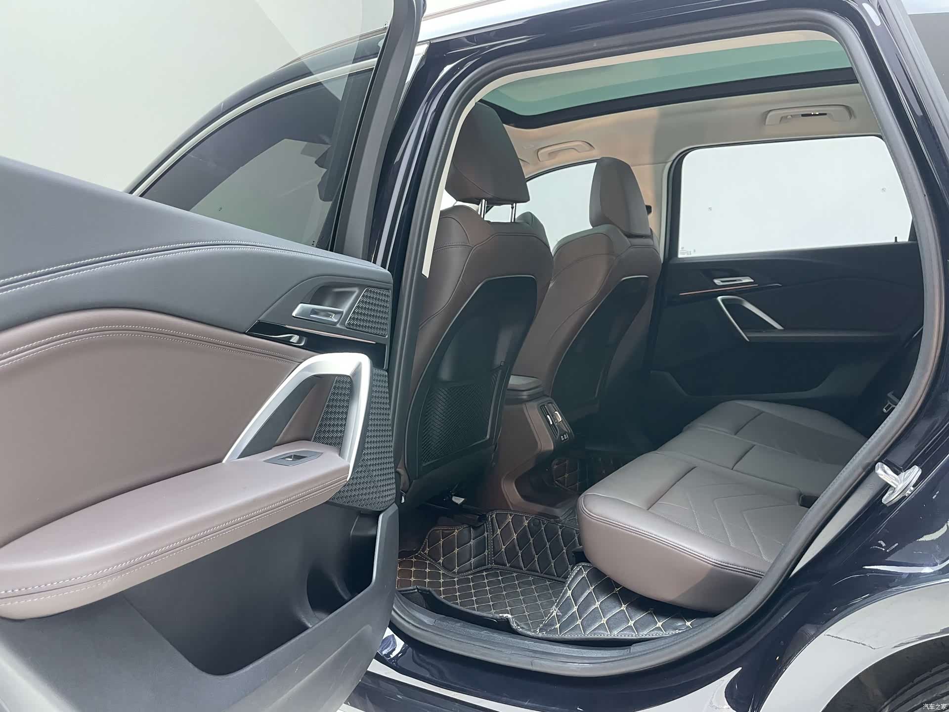 BMW X1, 2023 16