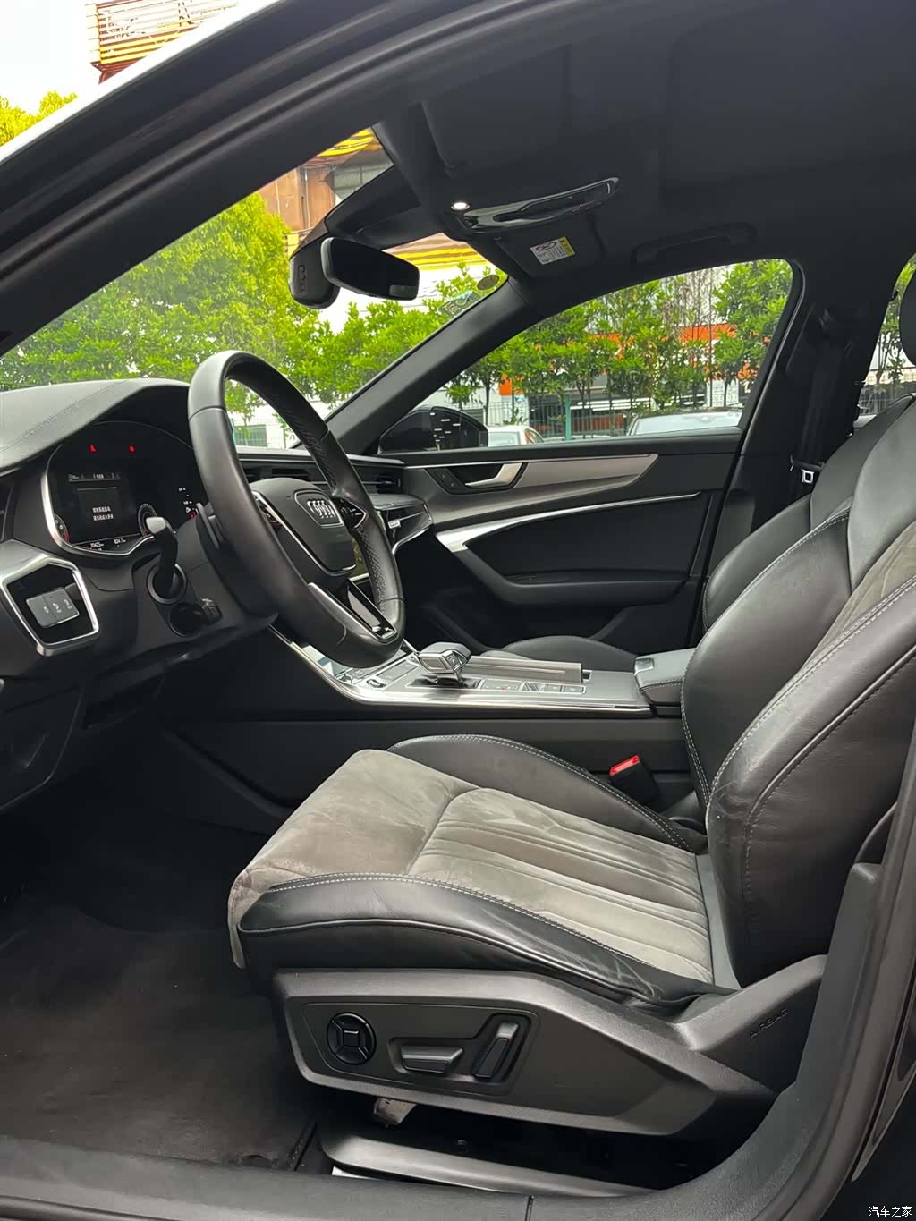 Audi A6L, 2022 10