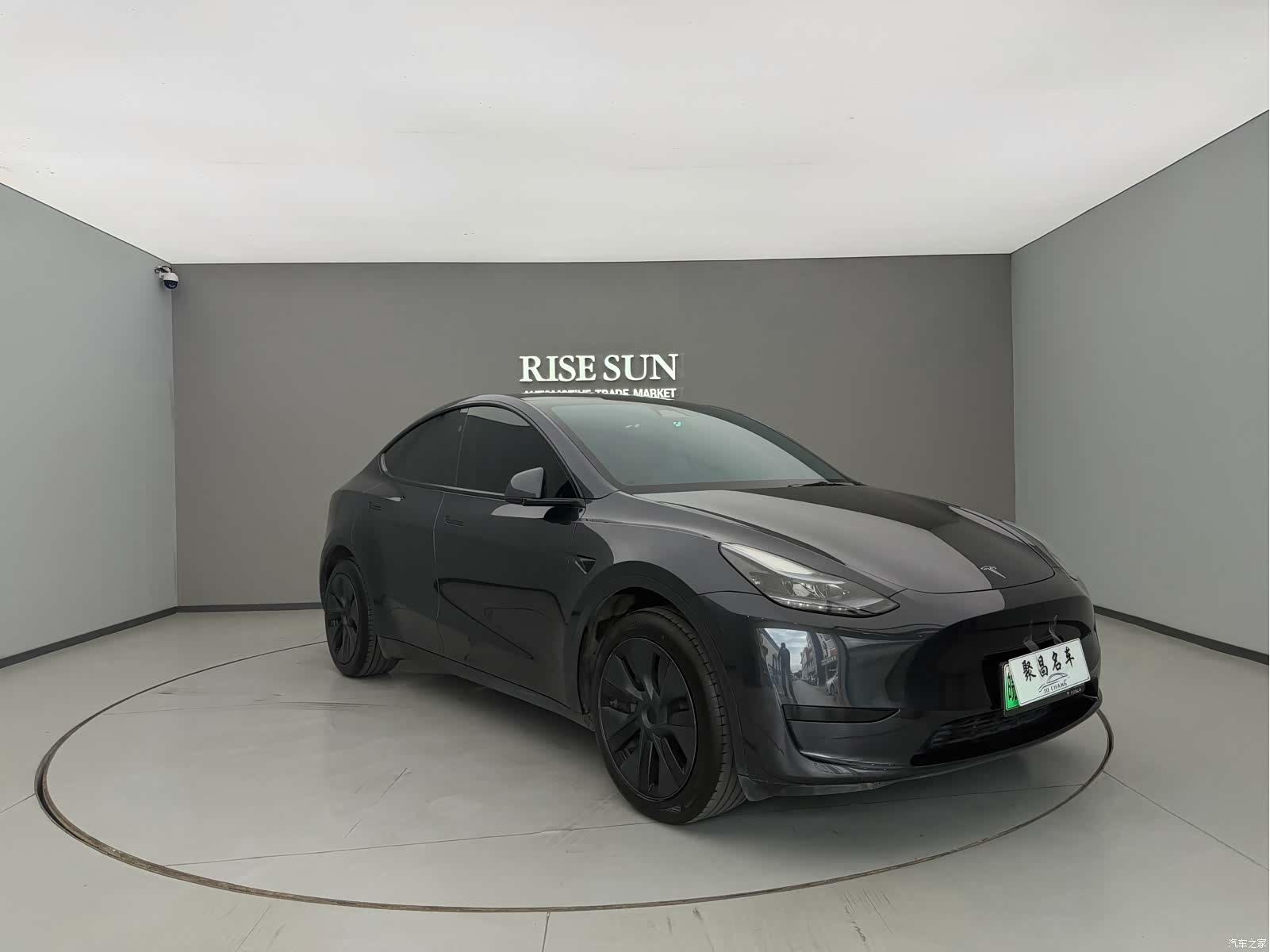 Tesla Model Y, 2024 3