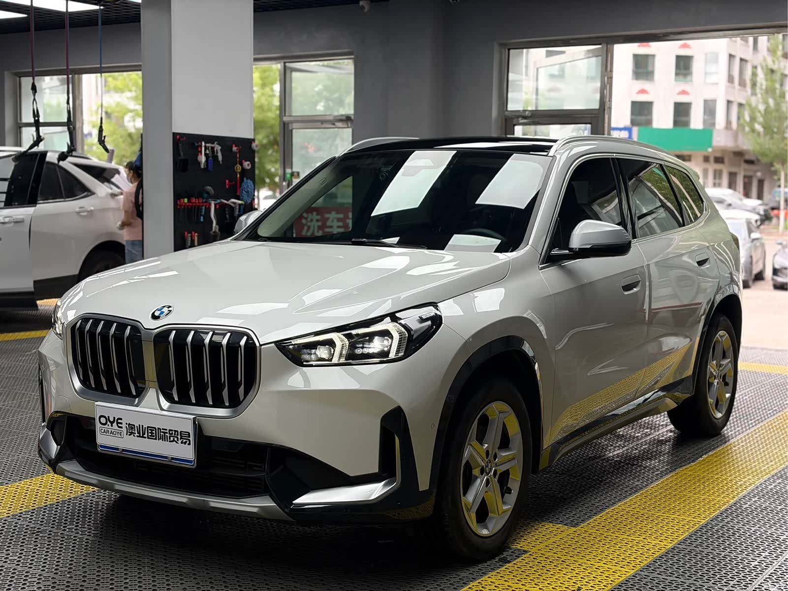 BMW X1, 2023 1