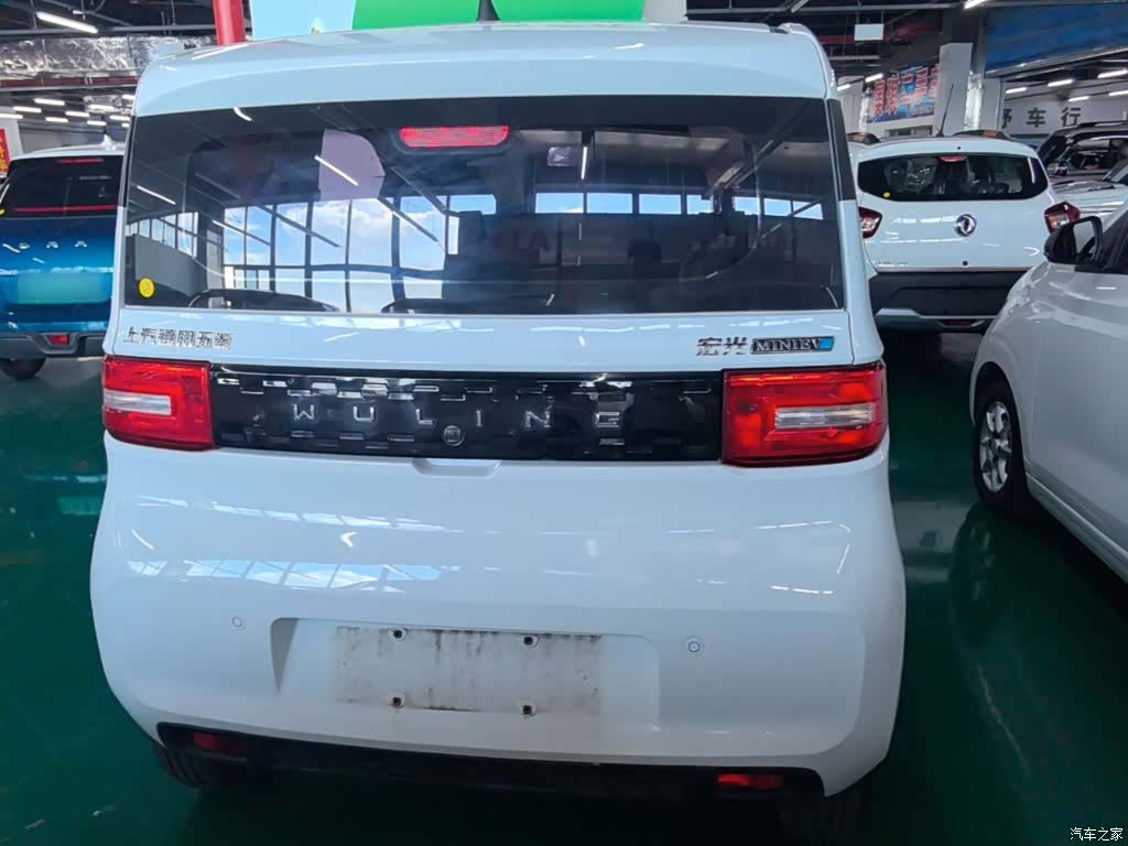 Wuling MINIEV, 2021 6