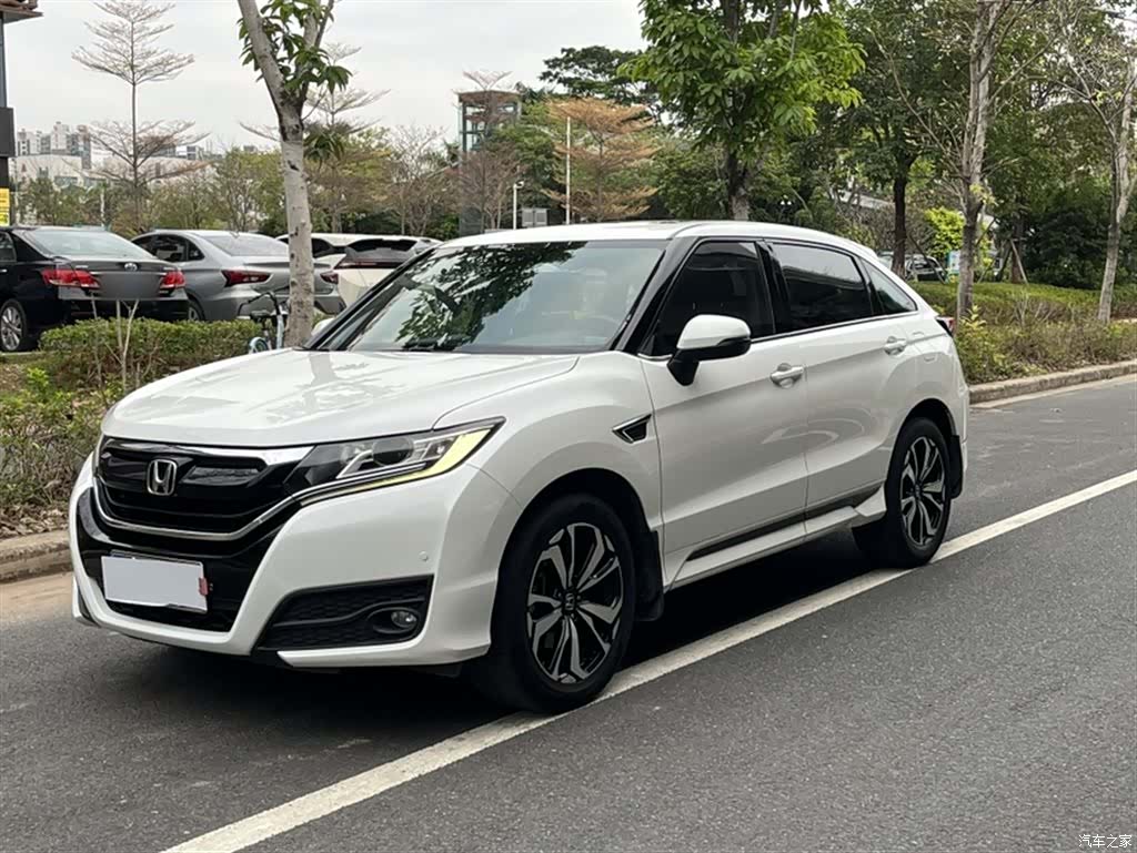 Honda UR-V