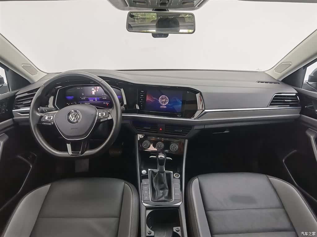 Volkswagen Sagitar, 2021 все фото