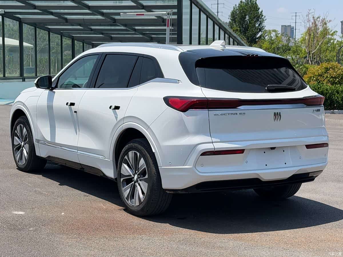 Buick E5, 2025 4