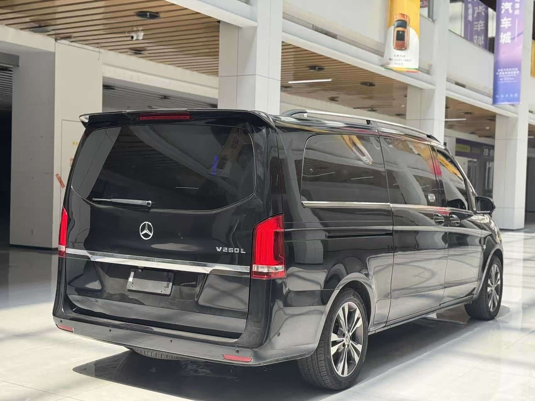 Mercedes-Benz 7, 2019 7
