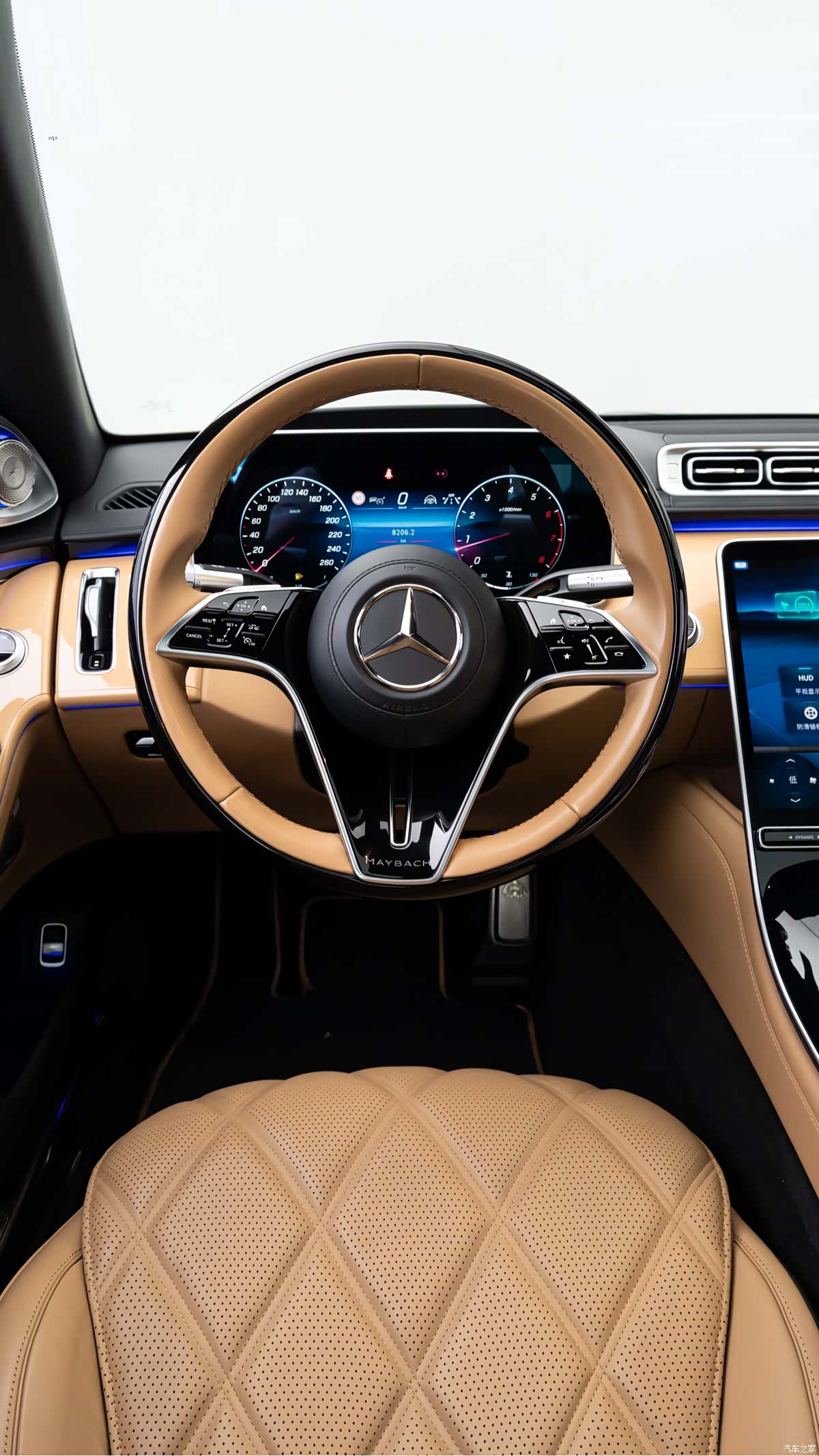 Maybach S-Class, 2023 7