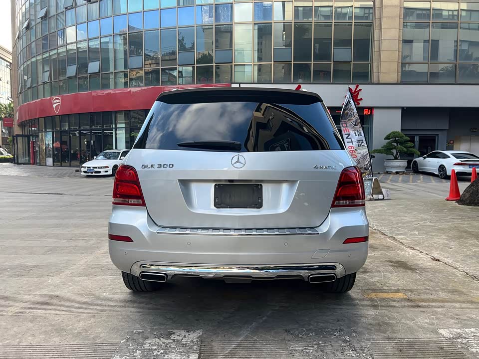 Mercedes-Benz GLK class