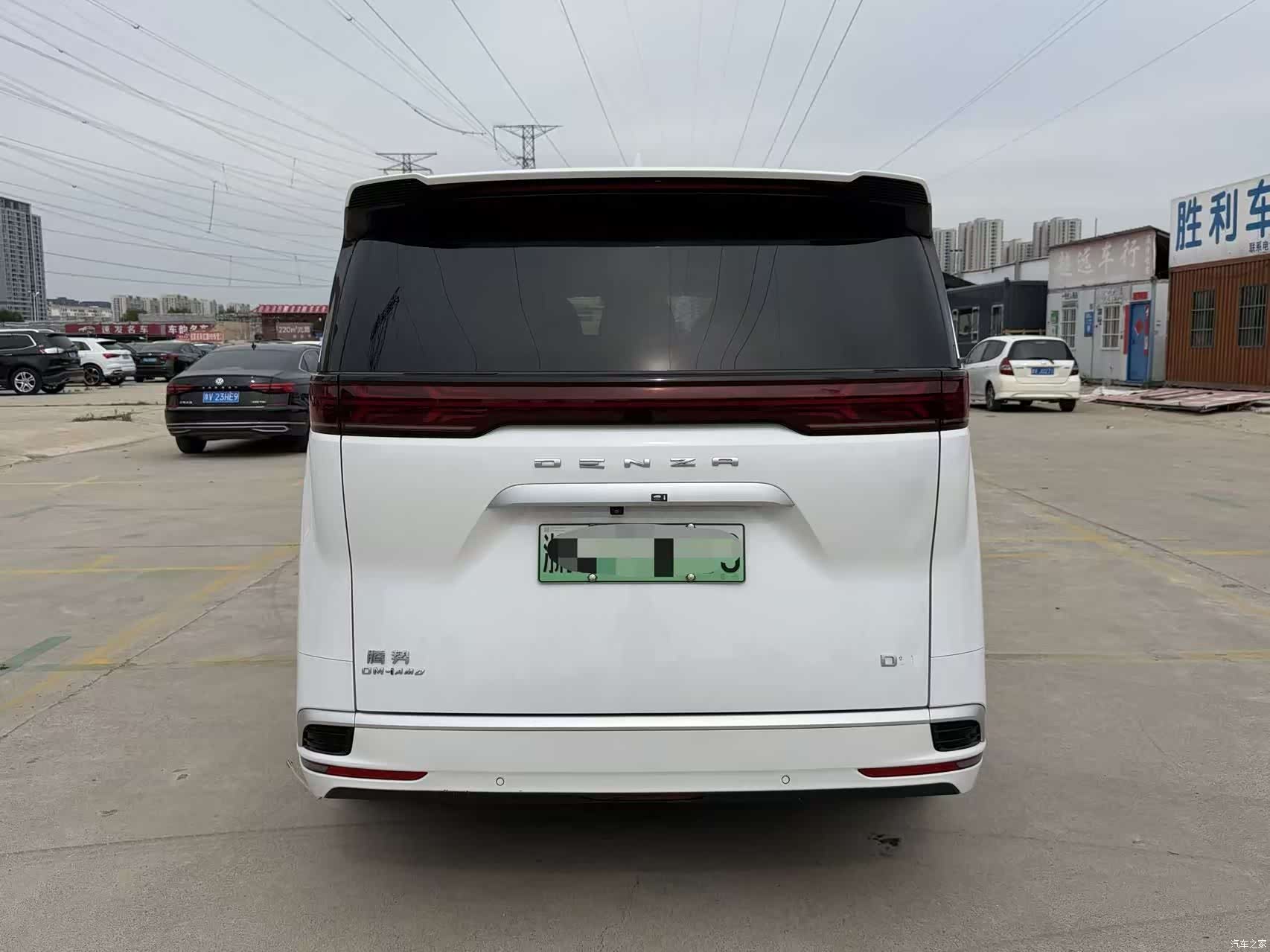 Denza D9, 2023 9