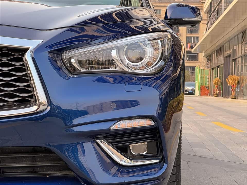 Infiniti Q50L Infiniti Q50L