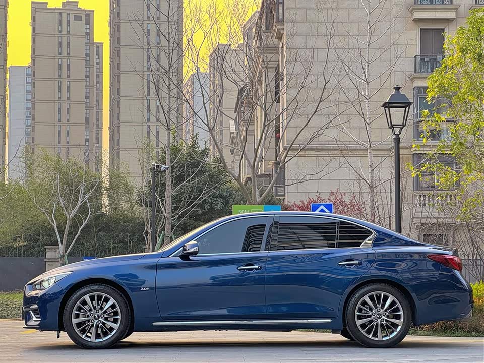 Infiniti Q50L Infiniti Q50L