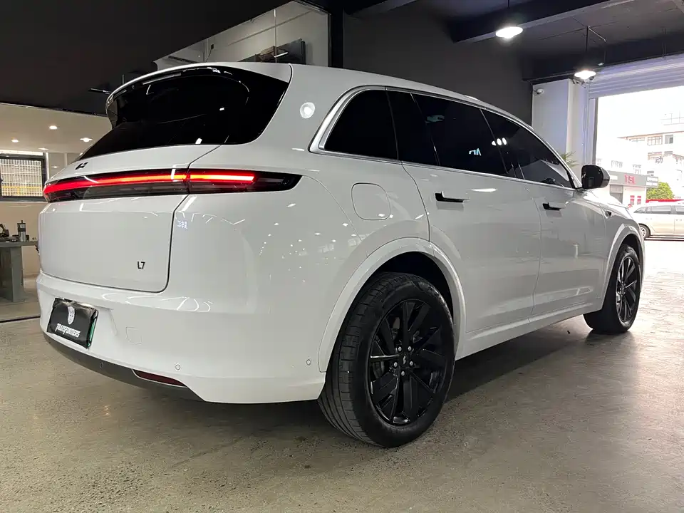 Li Auto Ideal L7
