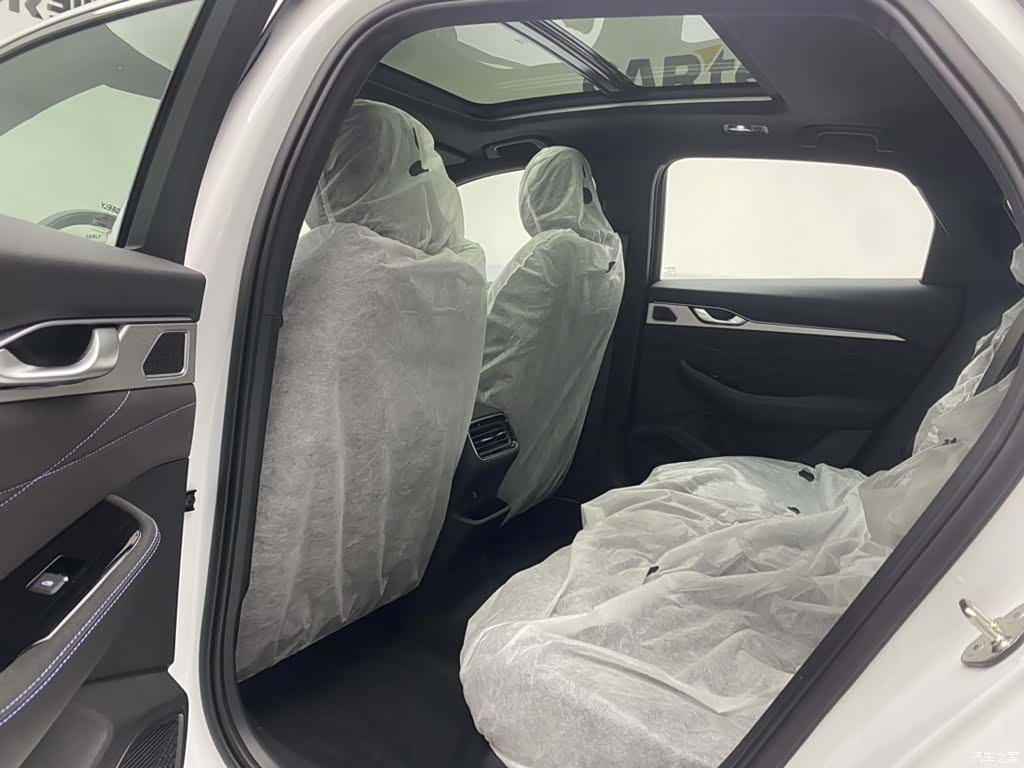 Geely Preface, 2026 19
