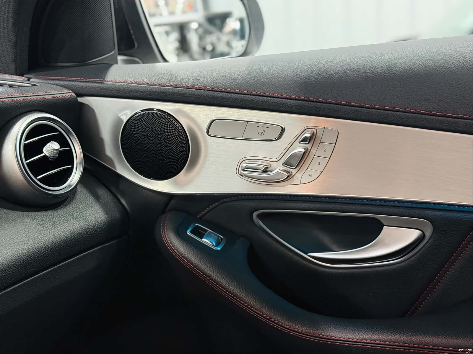 Mercedes-Benz GLC, 2017 11