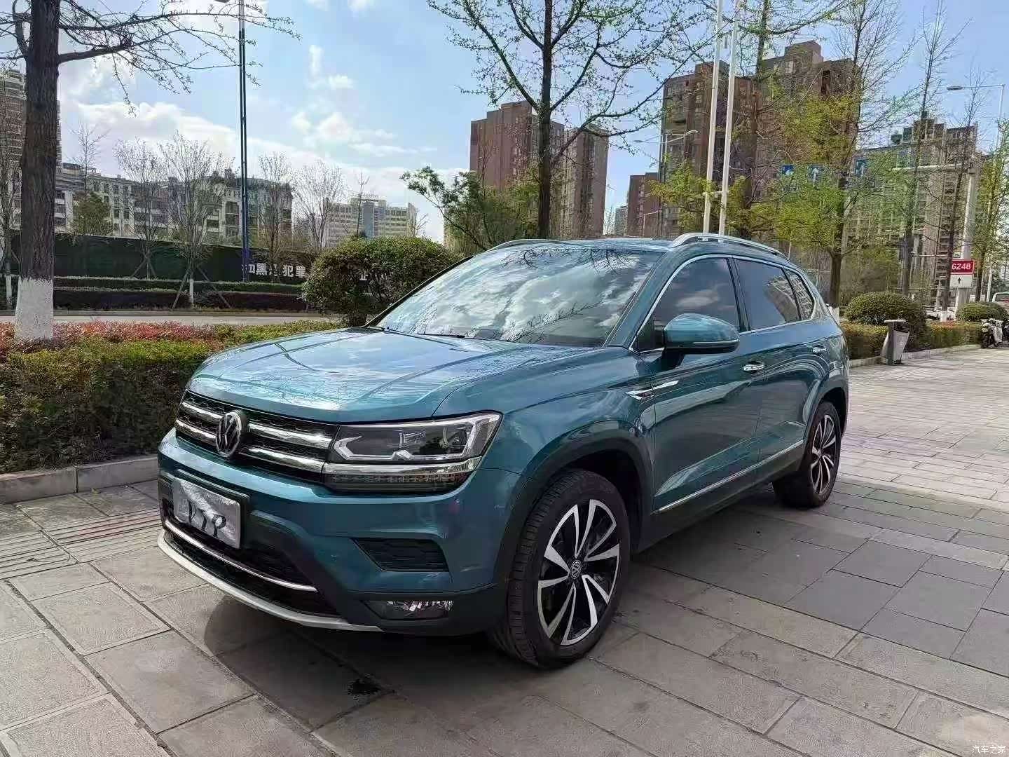 Volkswagen Tharu