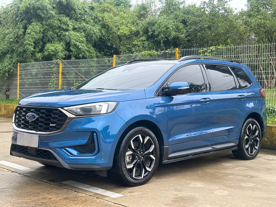 Ford Edge 2021, фото 1