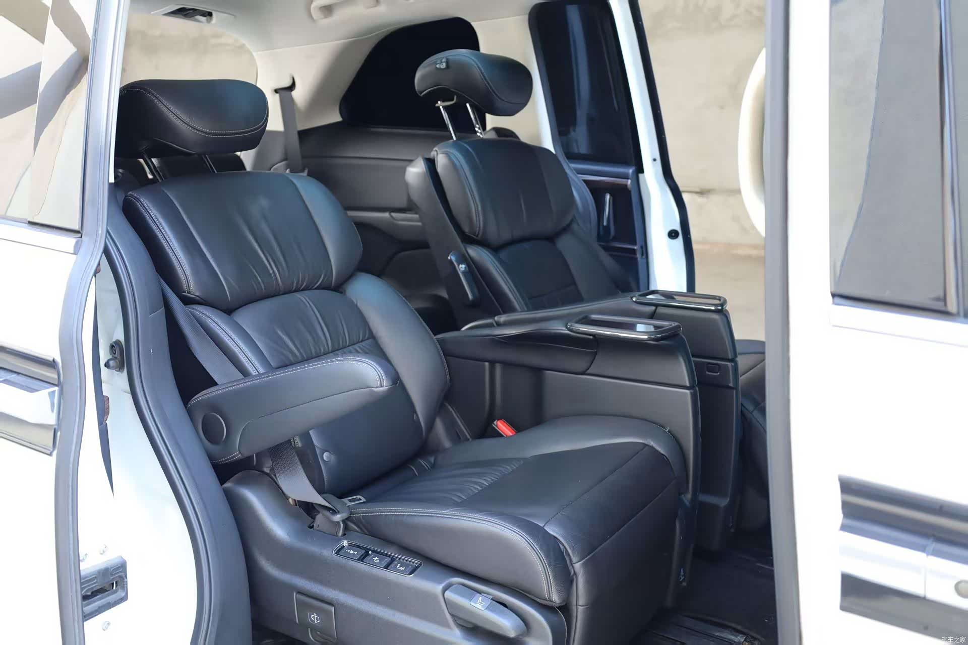 Honda Elysion, 2018 7