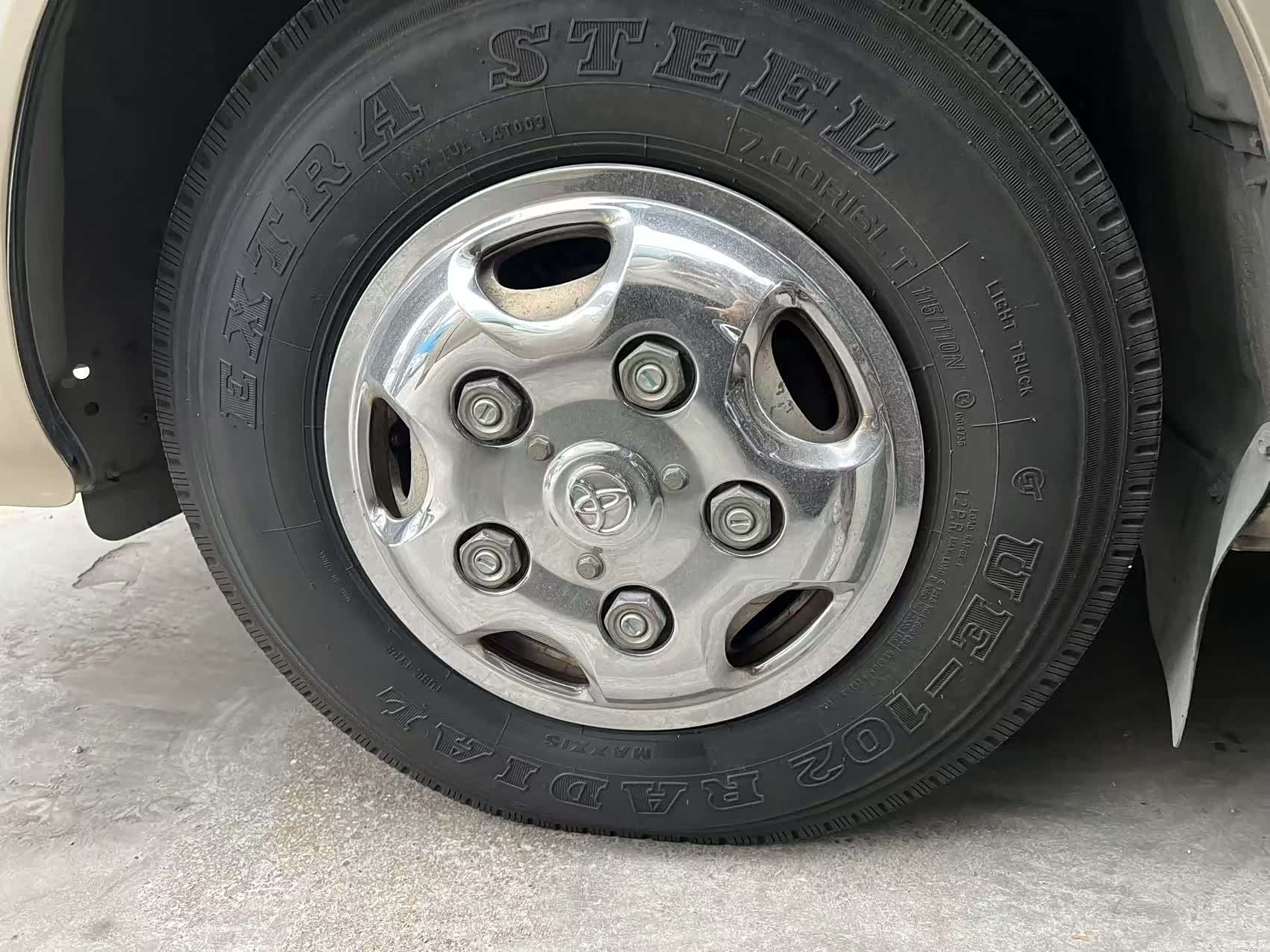 Toyota Coaster, 2017 17