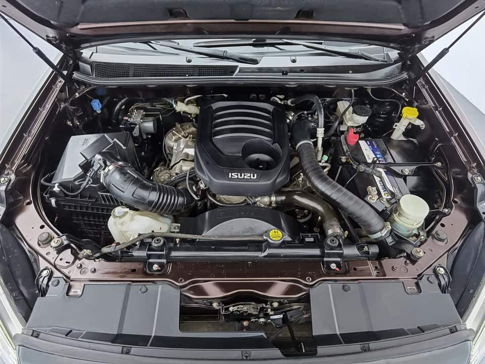 Isuzu mu-X Shepherd Ranger