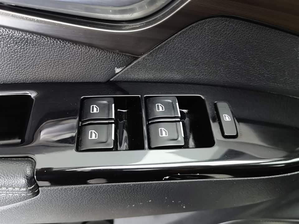 Isuzu mu-X Shepherd Ranger