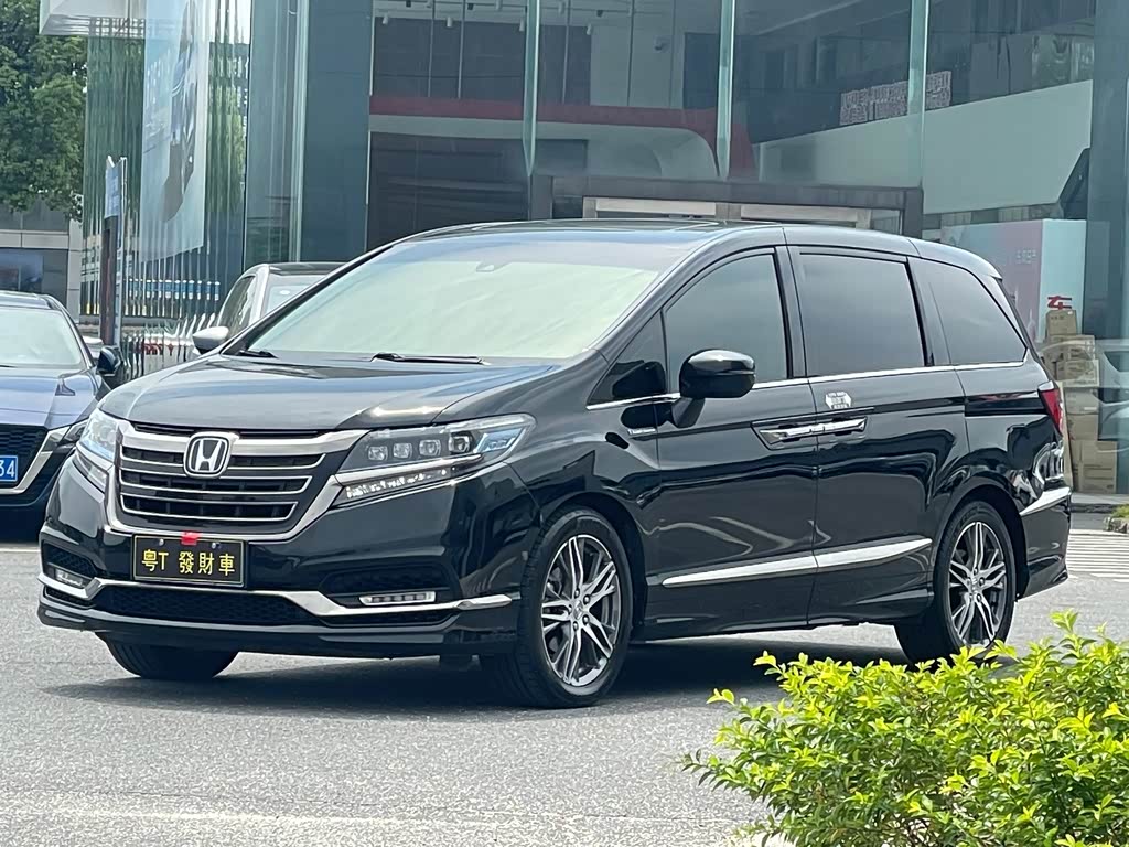 Honda Elysion 2019 2.0L Luxury