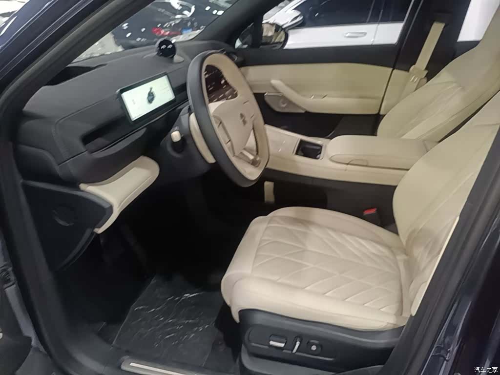 NIO EC6, 2025 15