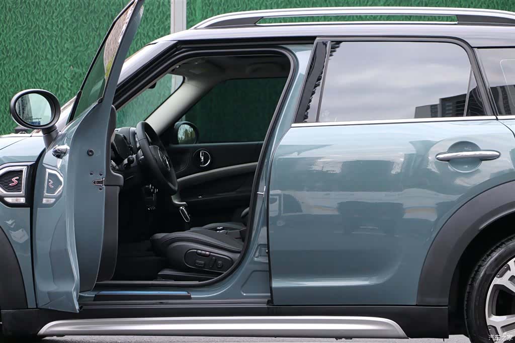Mini Countryman, 2022 26
