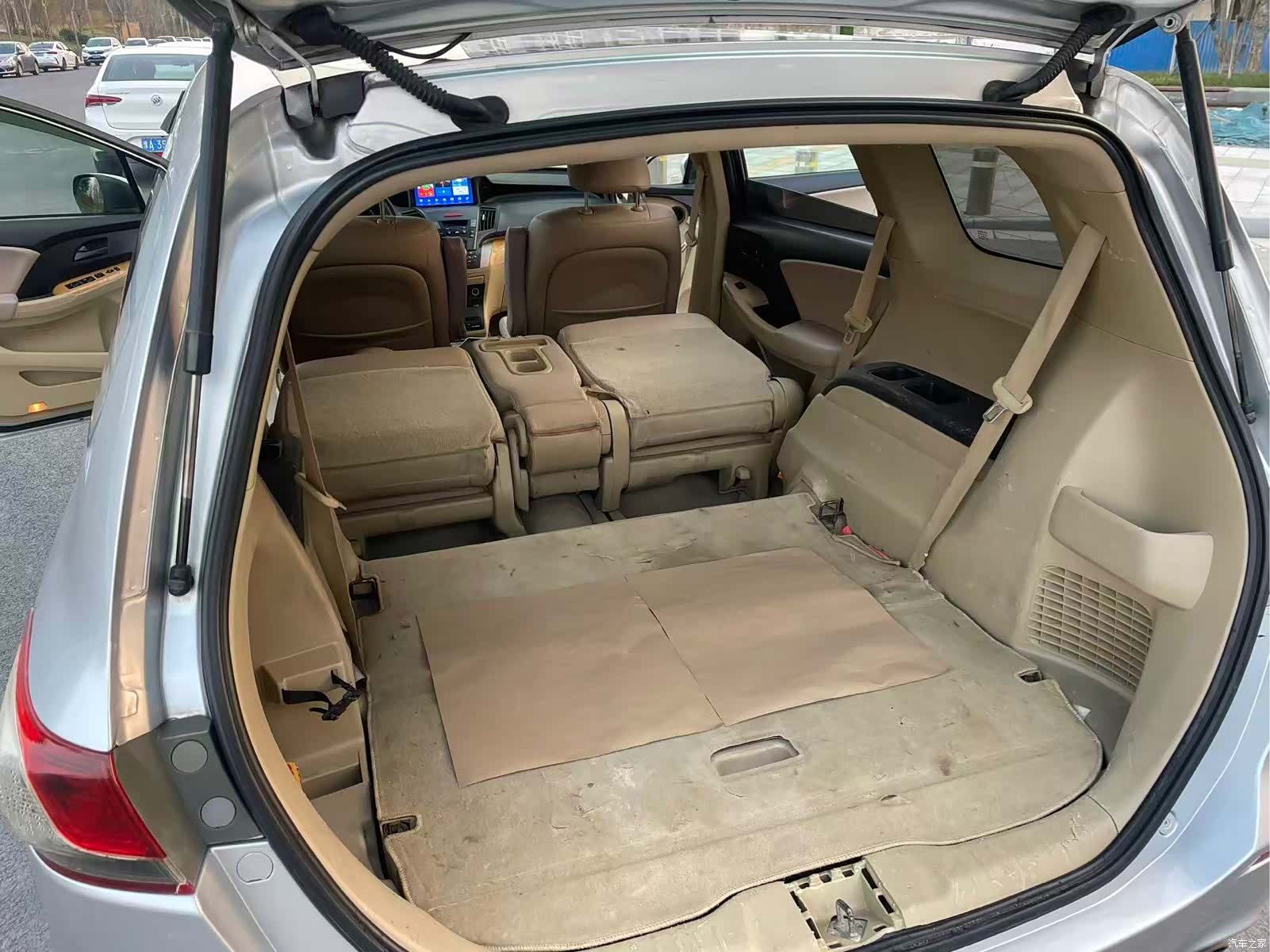 Honda Odyssey, 2011 6