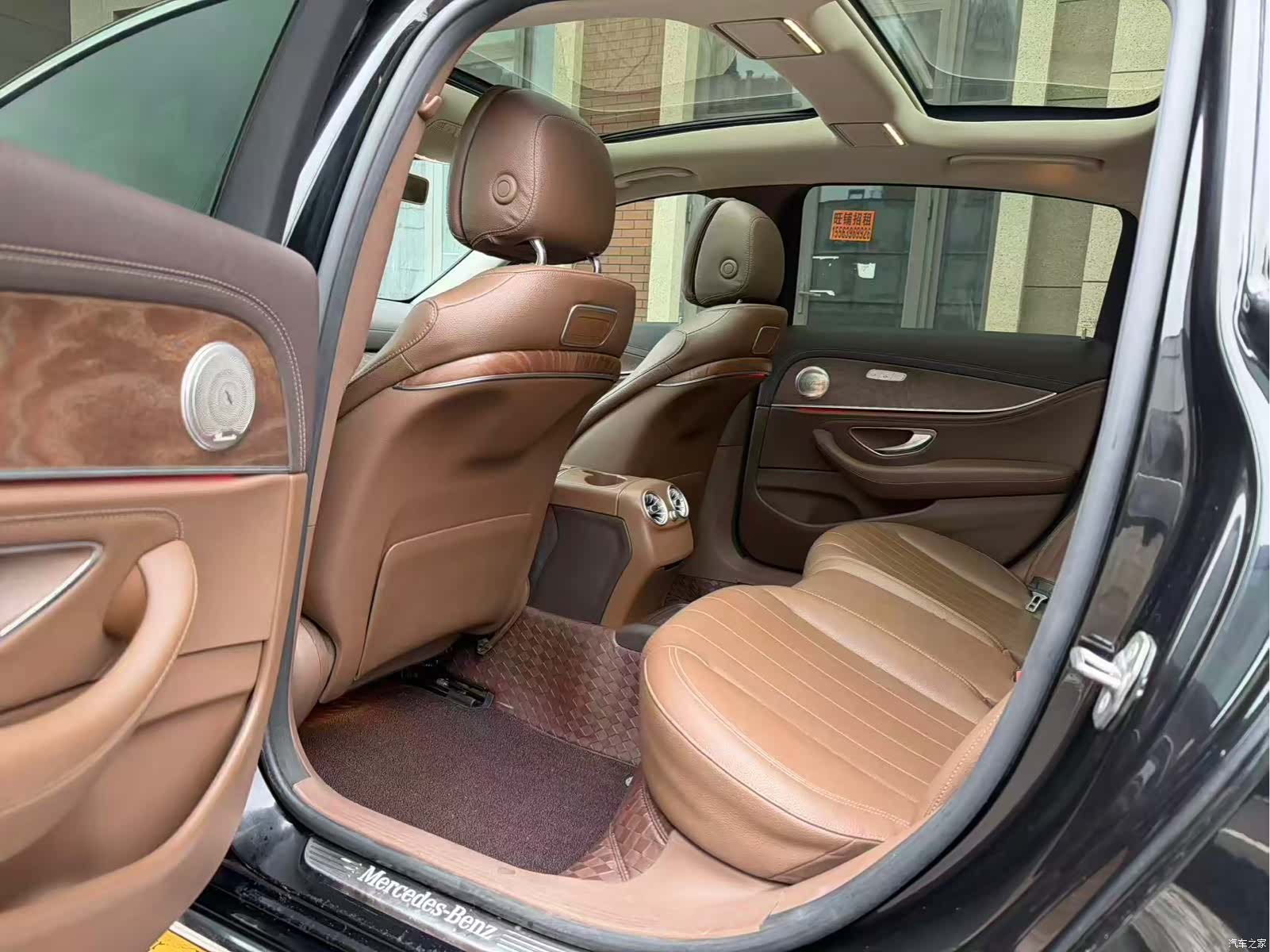 Mercedes-Benz E-Class, 2019 6