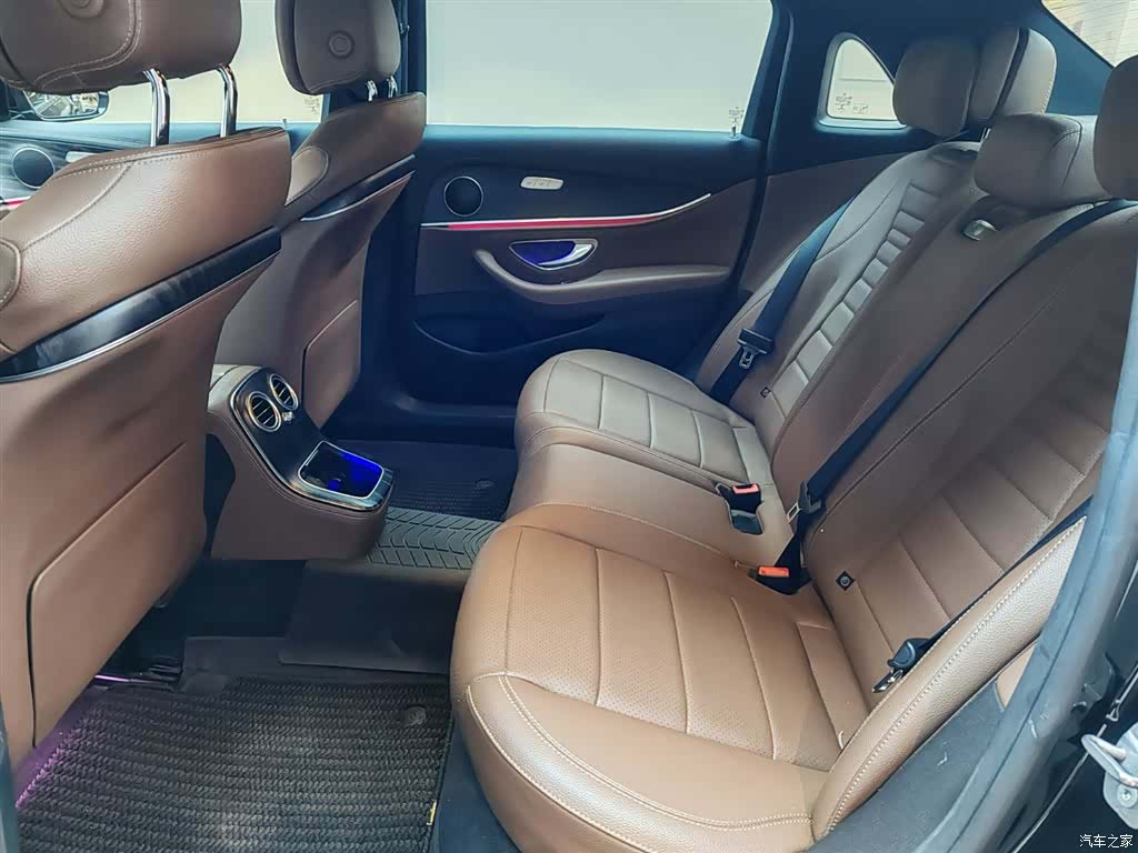 Mercedes-Benz E-Class, 2021 20