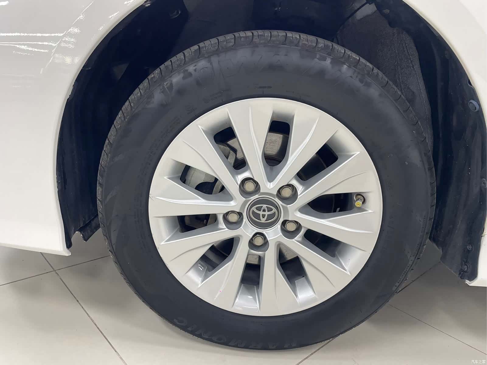 Toyota Corolla, 2023 10