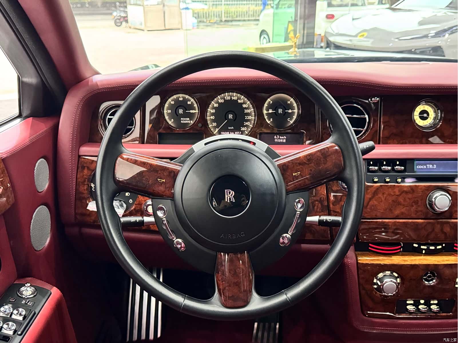 Rolls-Royce Phantom, 2011 31