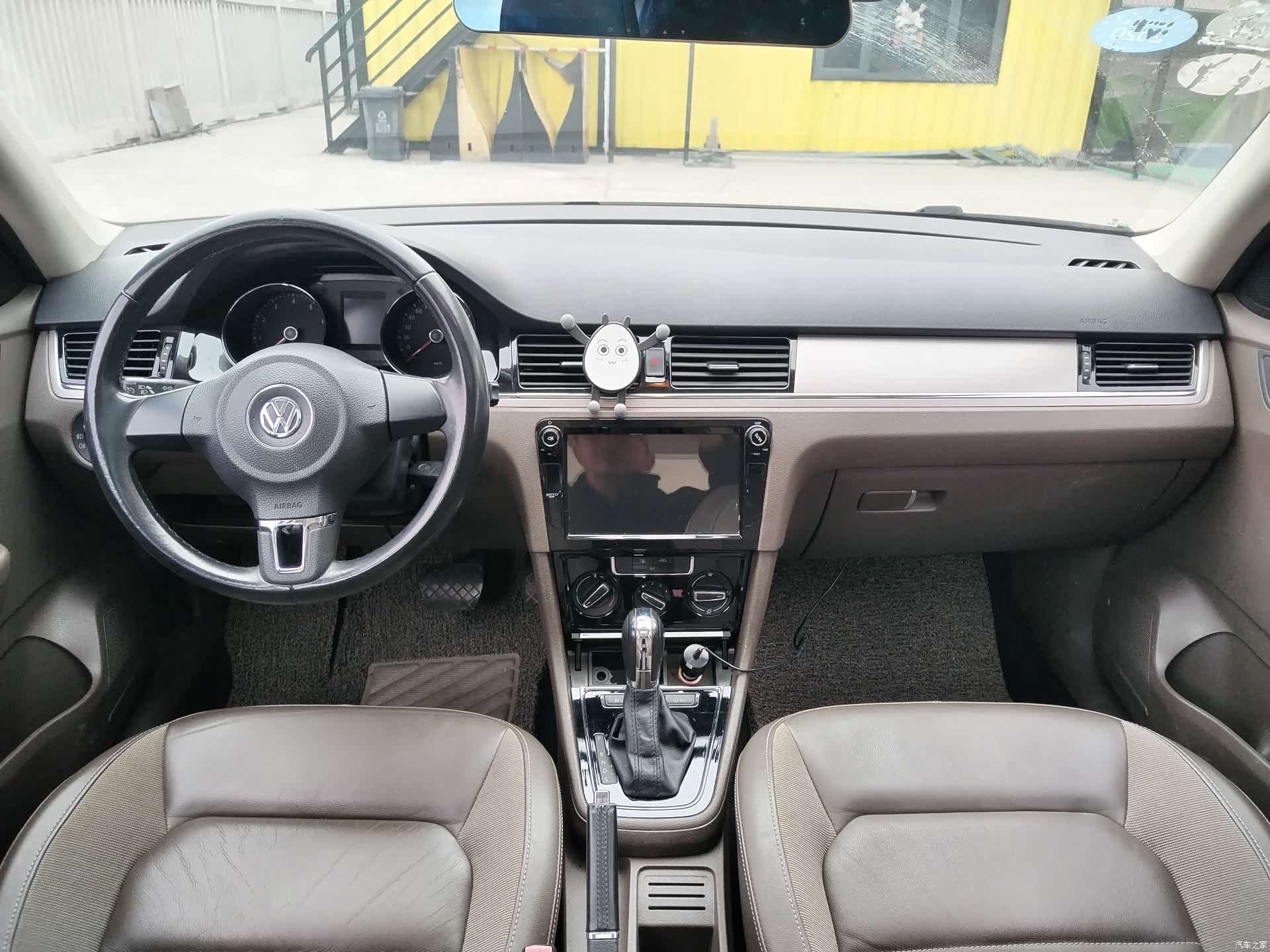 Volkswagen Bora, 2015 11
