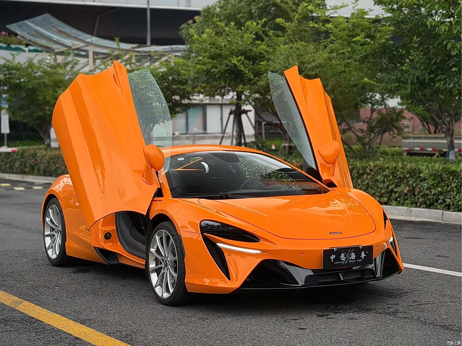 McLaren Artura, 2024 3