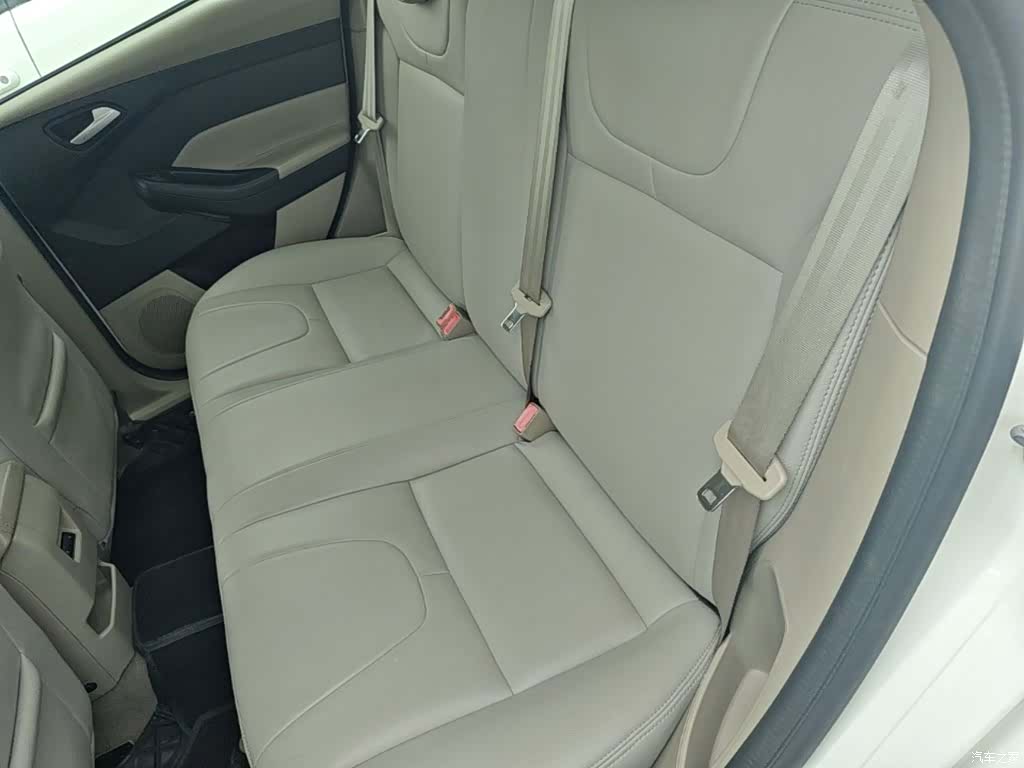 Ford Focus, 2016 17