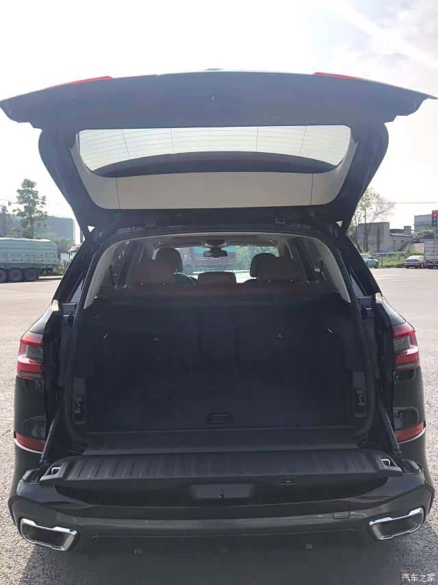 BMW X5, 2023 9