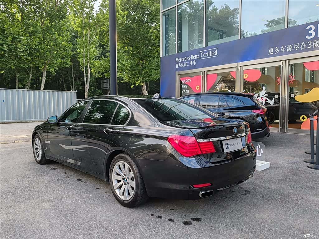 BMW 7 Series, 2011 все фото