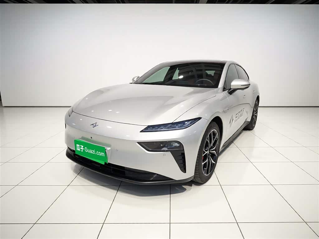 Dongfeng eπ007