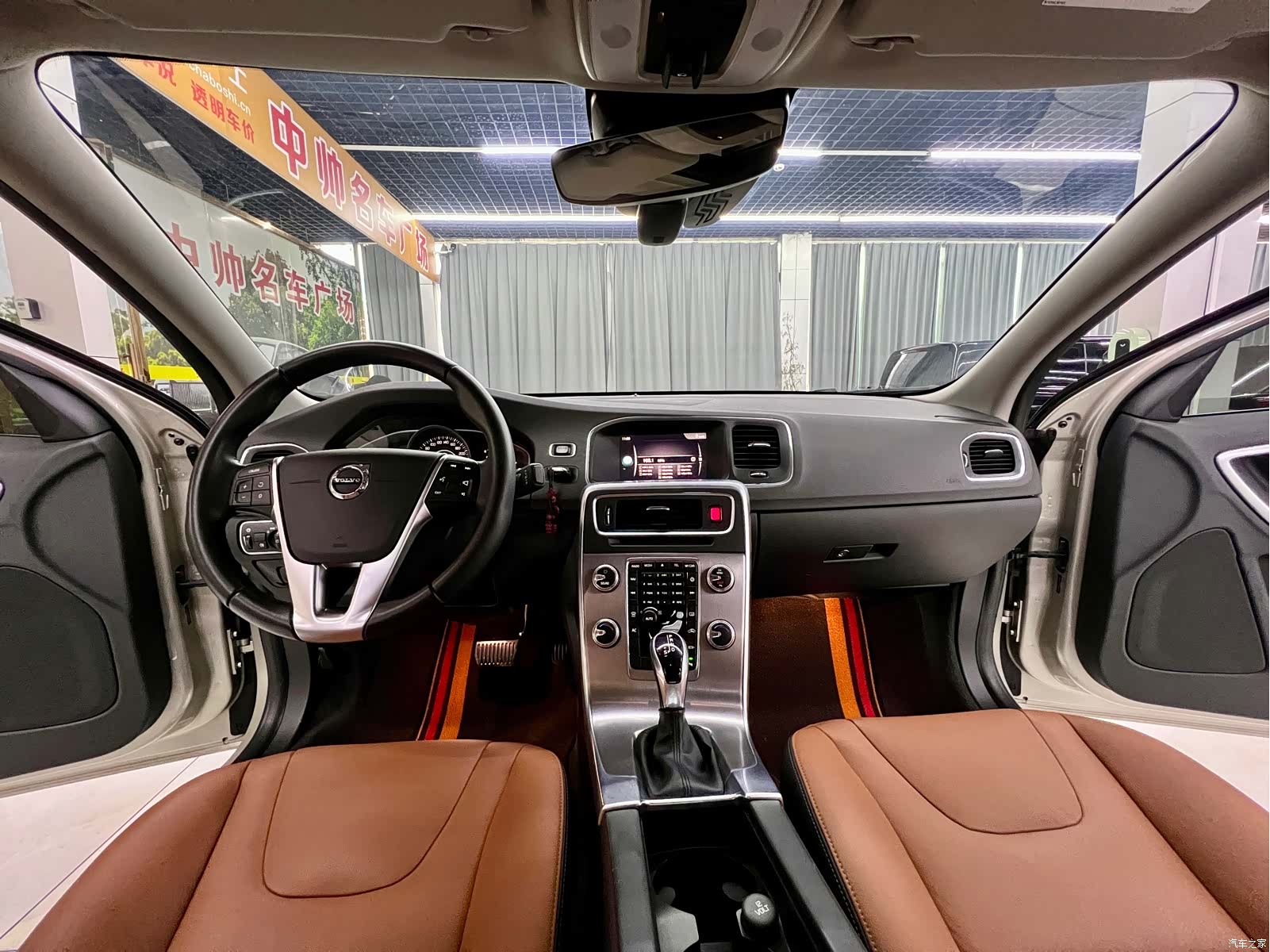 Volvo S60, 2019 16