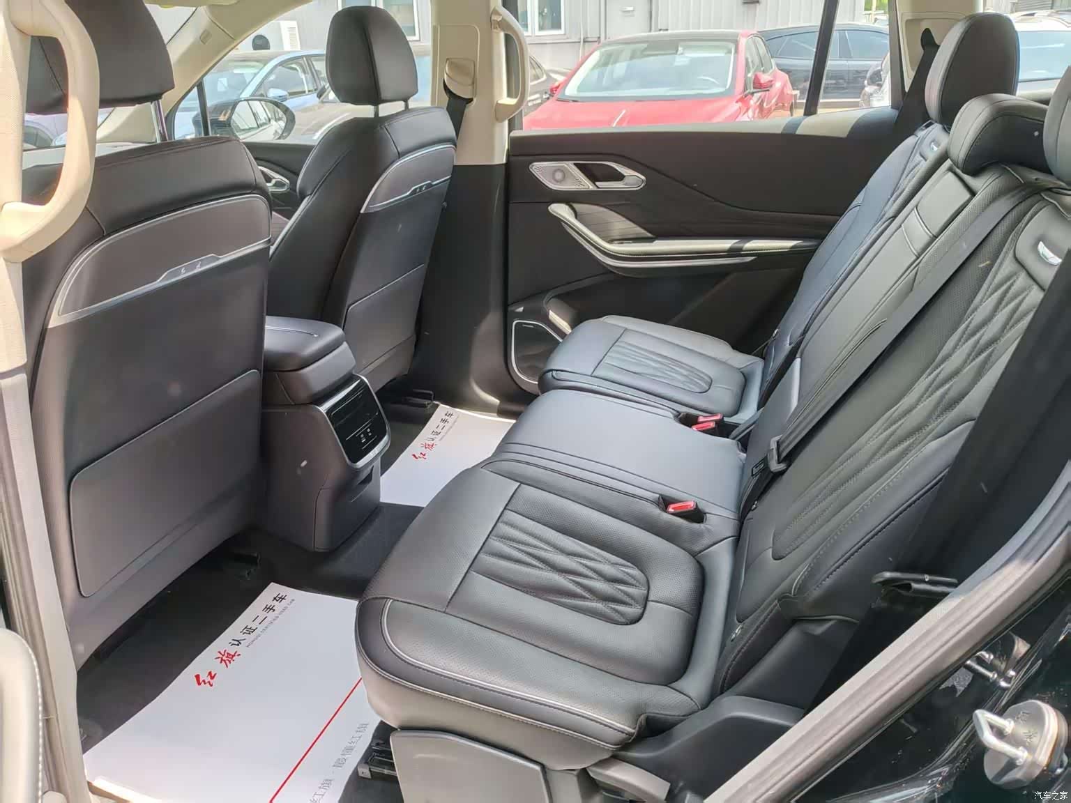 Hongqi HS7, 2026 6