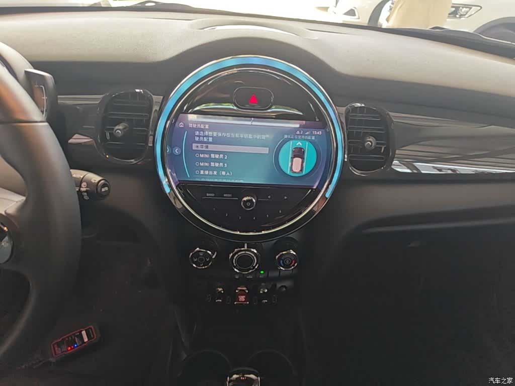 Mini ONE, 2021 12
